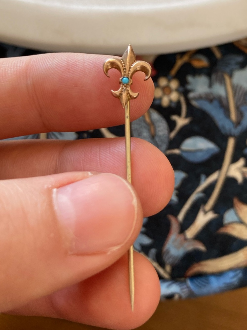 Antique Victorian Fleur de Lis Turquoise Stick Pin